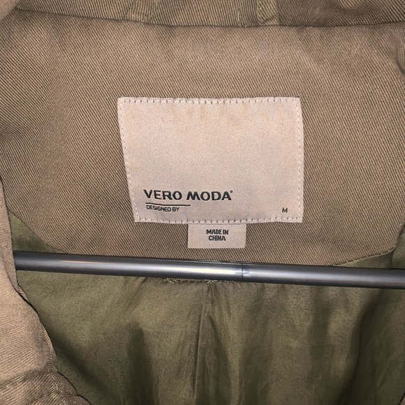 M Boutique Spring Jacket - Picture 2 of 4